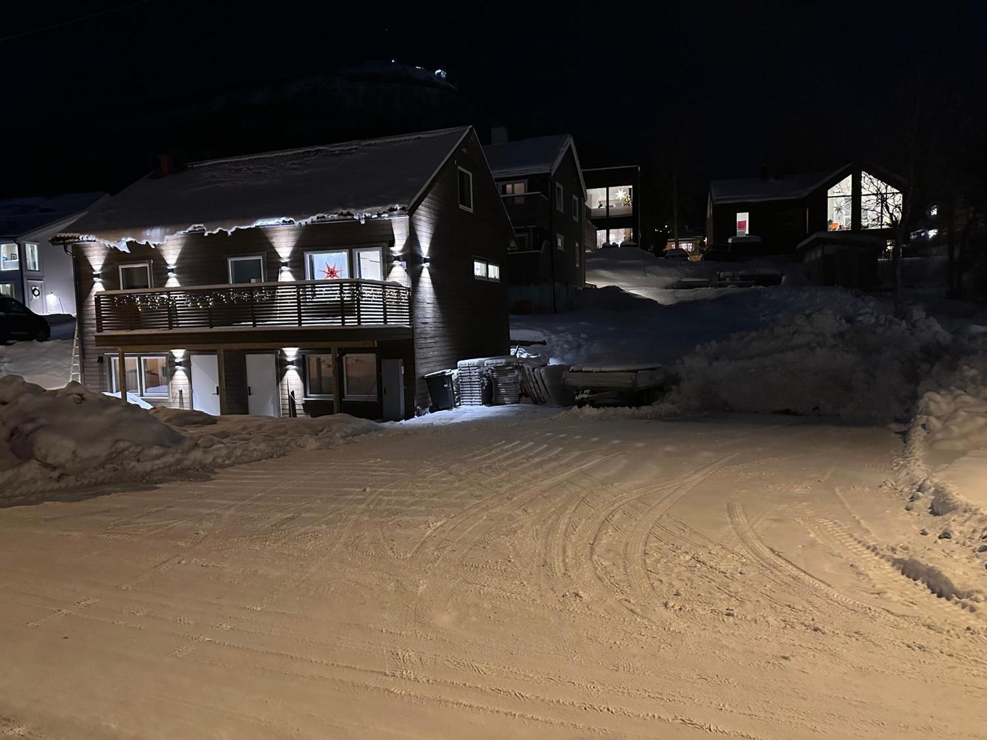 Tromsdalen Aurora Apartments Tromsø Esterno foto