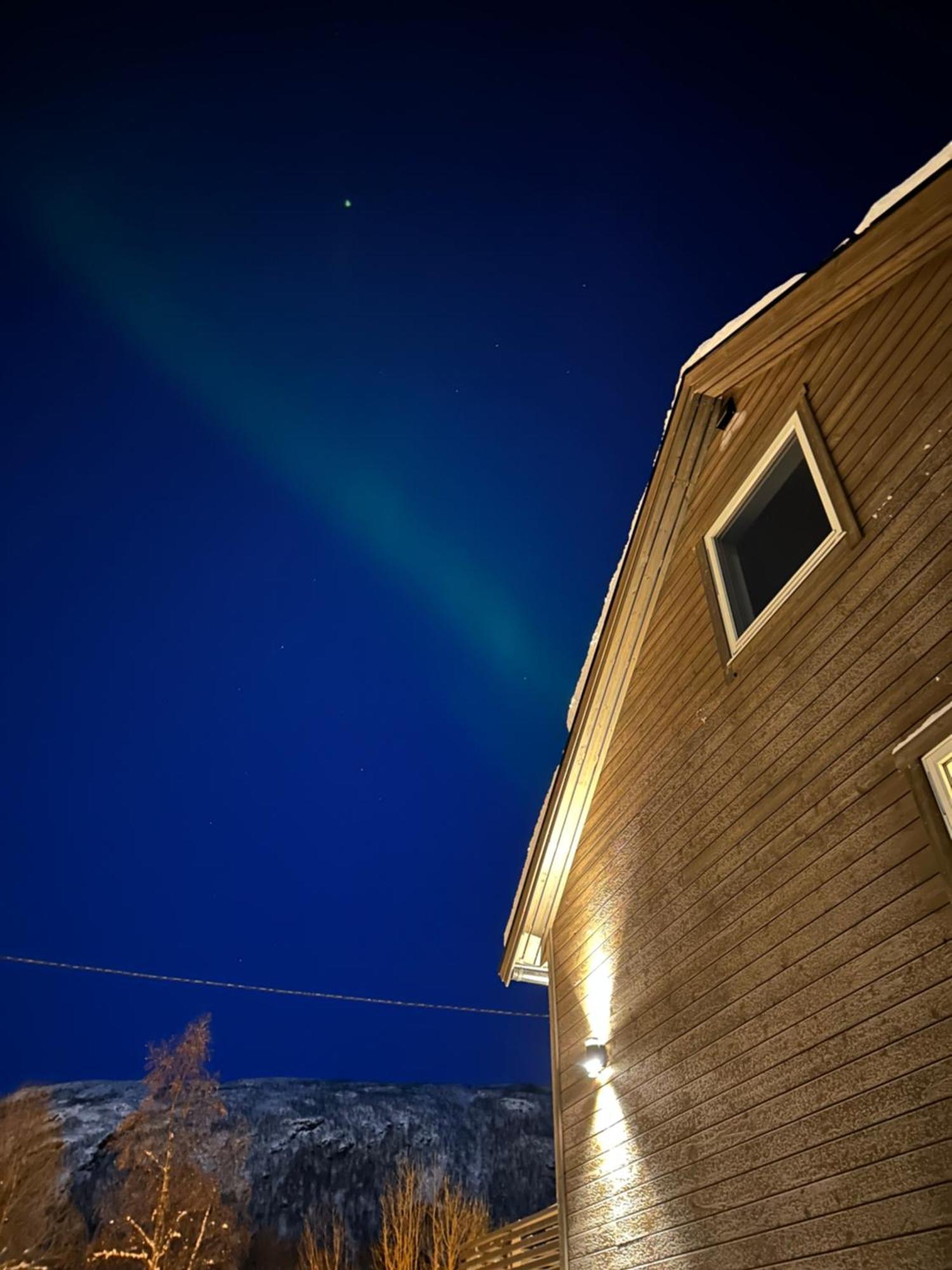Tromsdalen Aurora Apartments Tromsø Esterno foto